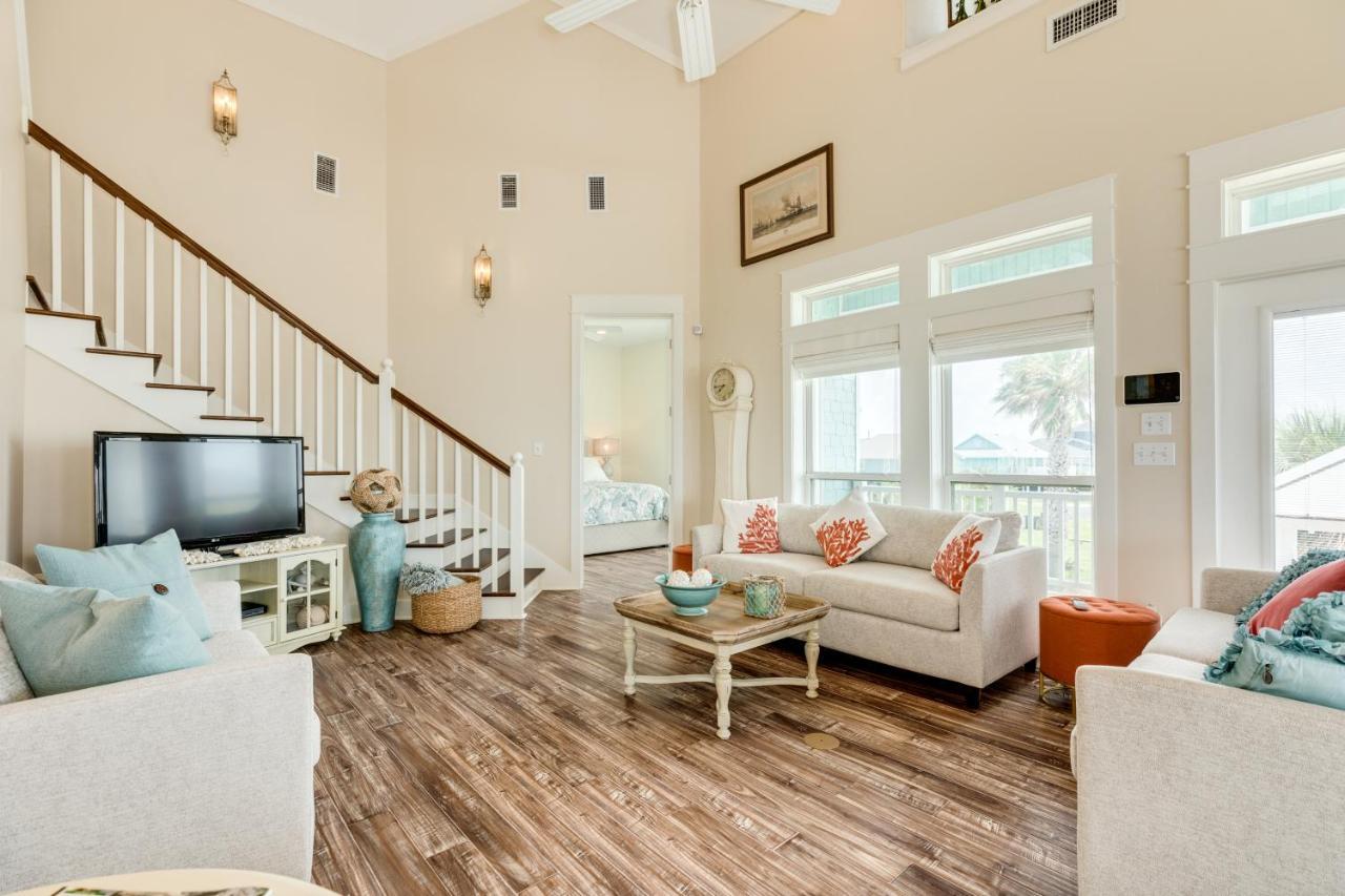 Seaside Luxe Villa Crystal Beach Exterior photo